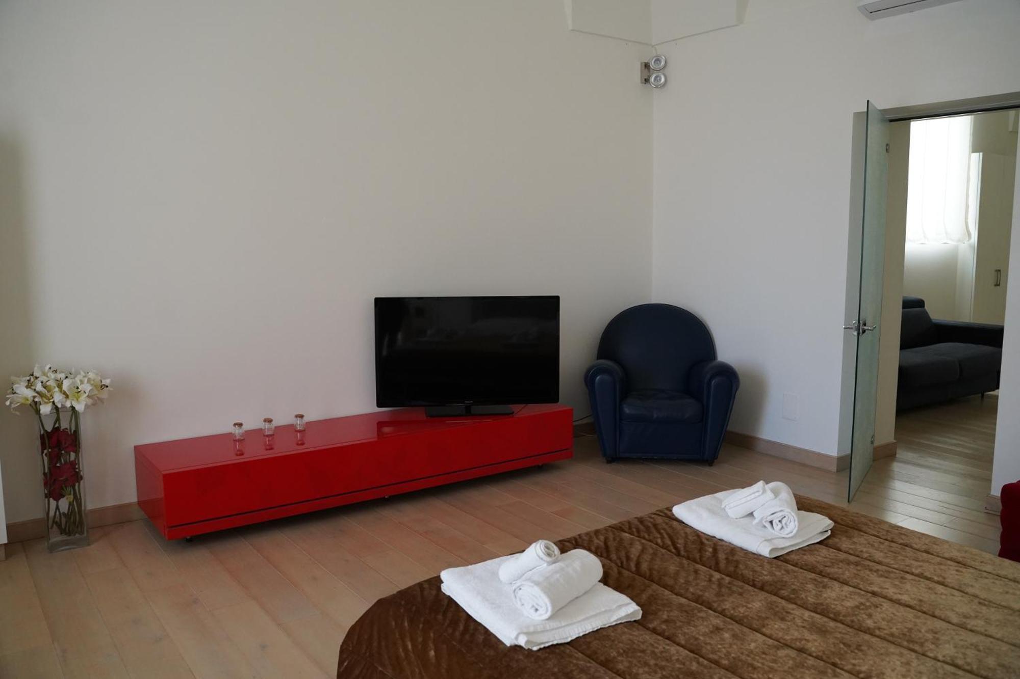 Suite Home D'Aragona Лечче Екстер'єр фото